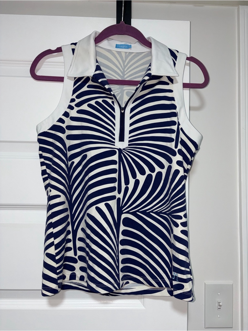 Sleeveless Navy and White J. McLaughlin Patterned Polo Golf Top Small
